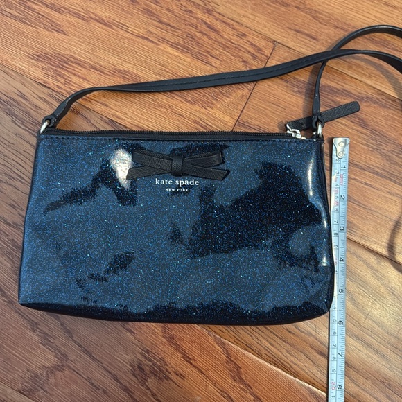 Kate Spade navy blue sparkly cross body bag with bow - Picture 6 of 7